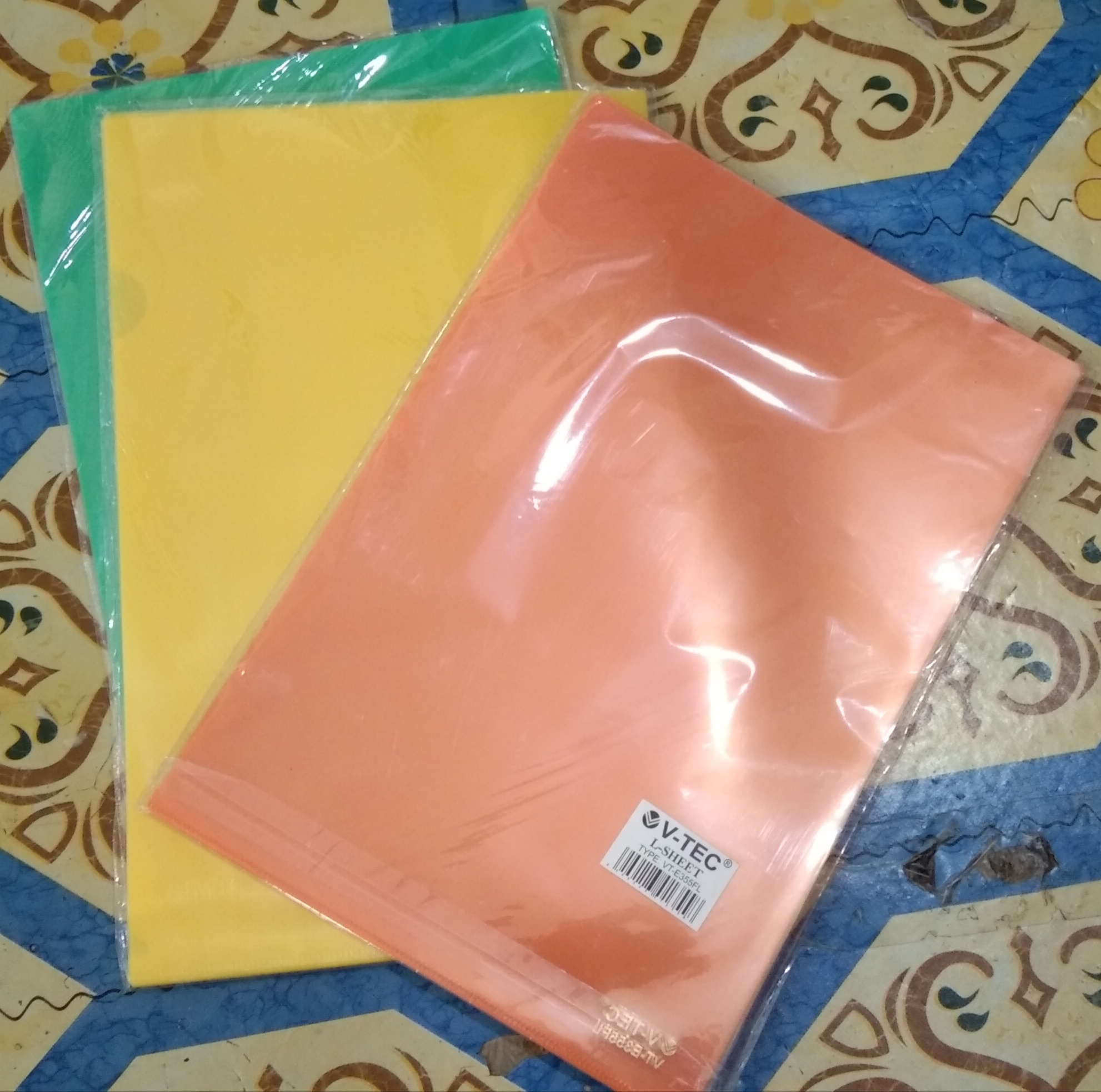Map L Merah, Jingga (Oranye), kuning, biru, ungu, hijau, bening
