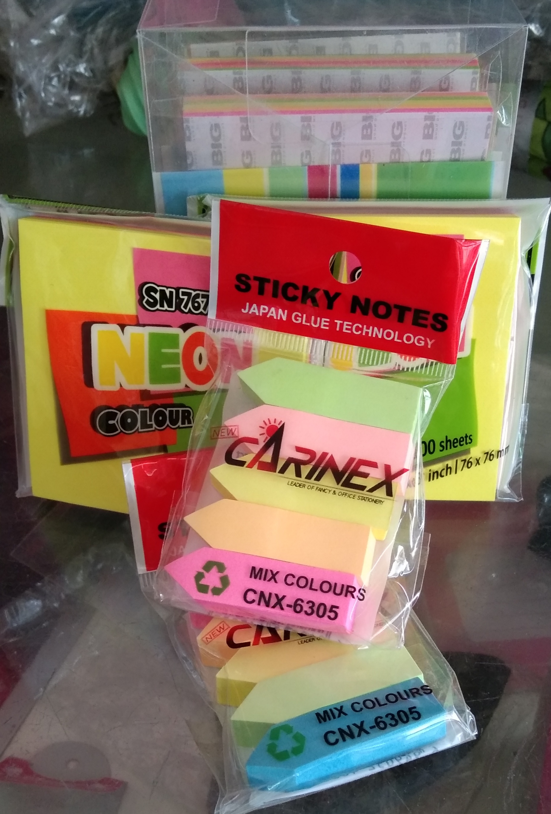 Stick Note (Pembatas buku/berkas)