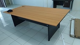 MEJA RAPAT