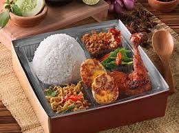 NASI KOTAK CAMPUR SPESIAL