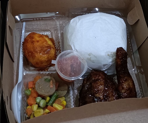 Nasi Ayam Bakar Deratu