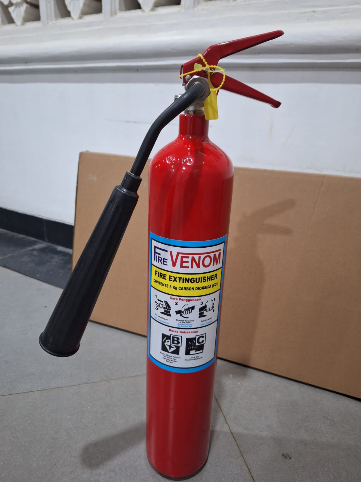 PENGISIAN ULANG TABUNG APAR CO2 5 Kg
