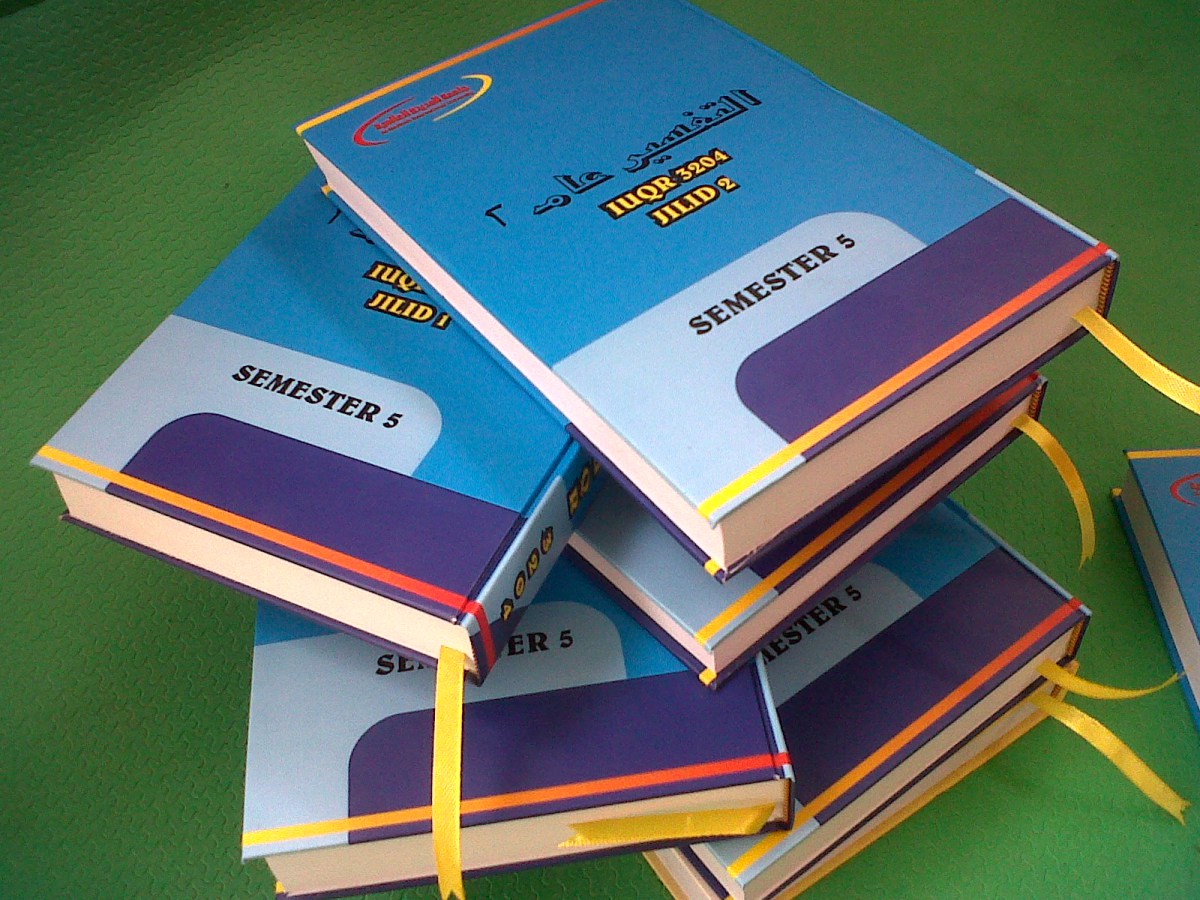 Jilid Hard Cover Eksklusif