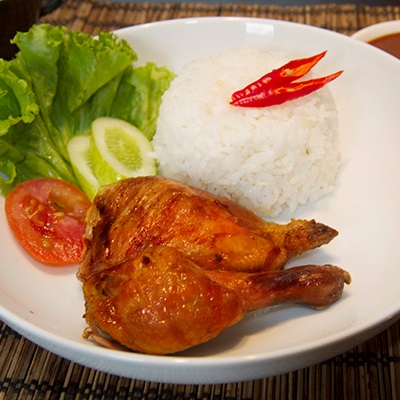 Nasi Ayam Lalapan Hits Rhien