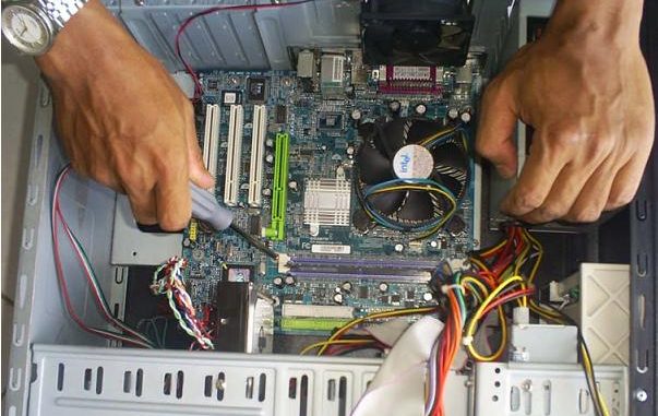 Jasa Rakit PC/Ganti Mainboard