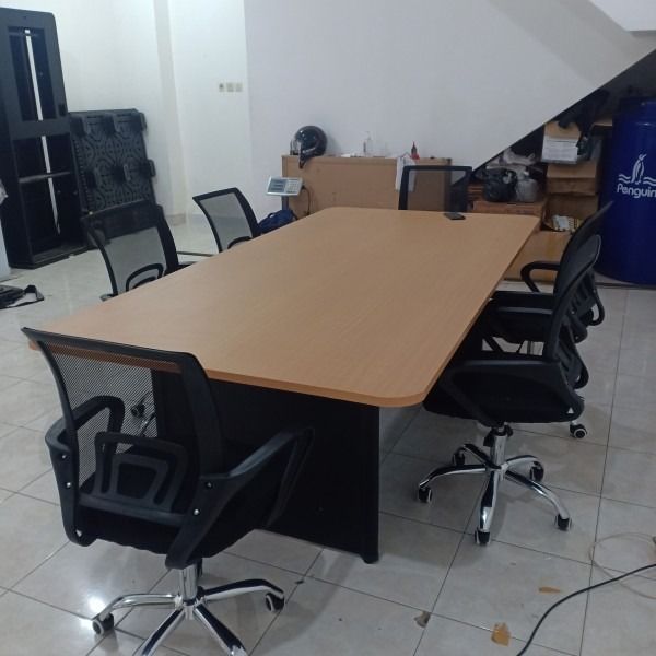MEJA RAPAT COSTUM HPL
