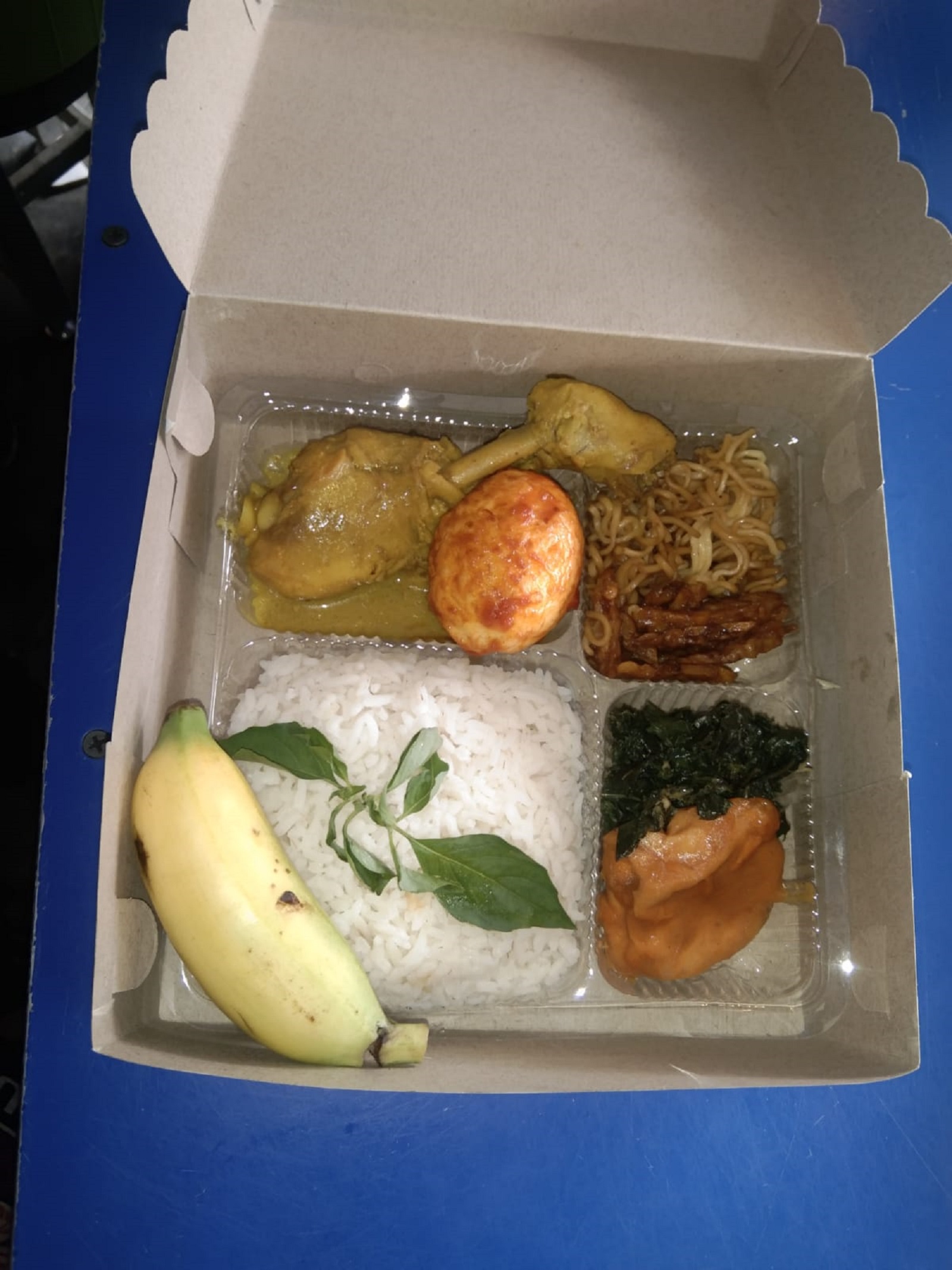 Nasi Ayam Spesial