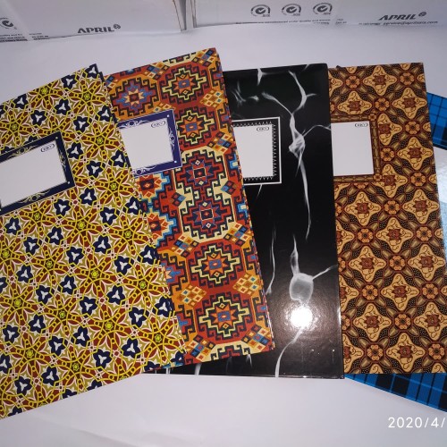 Buku Album Folio