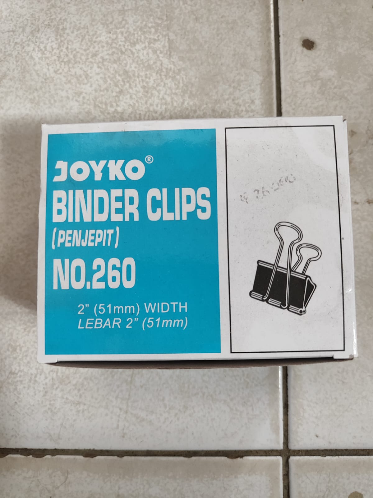 Binder clips 260
