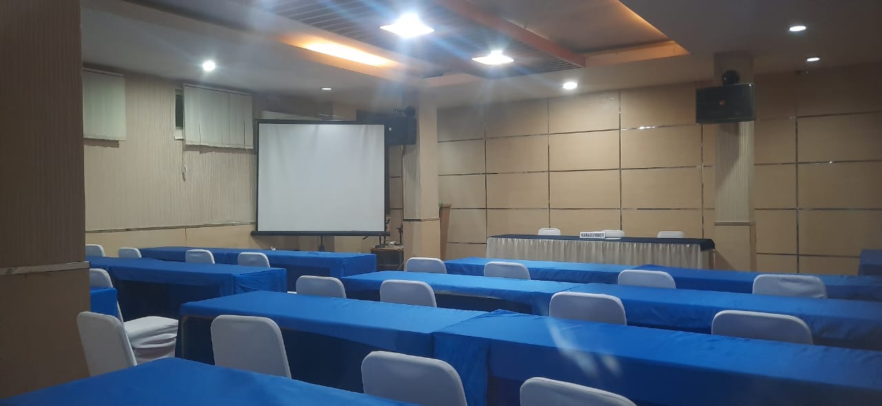 FULL BOARD MEETING TWIN 