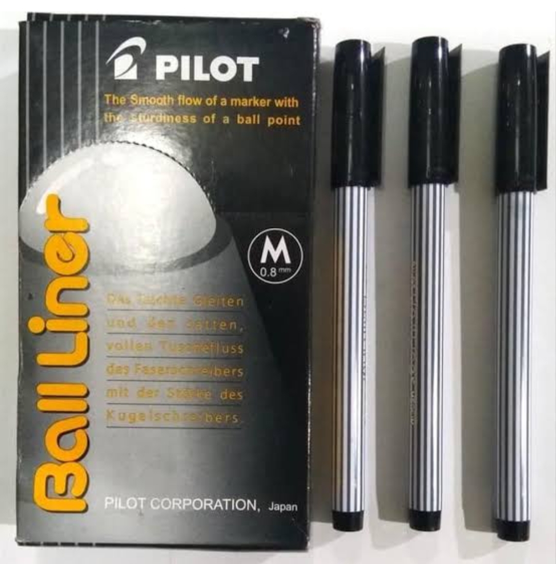 Ballpoint baliner hitam