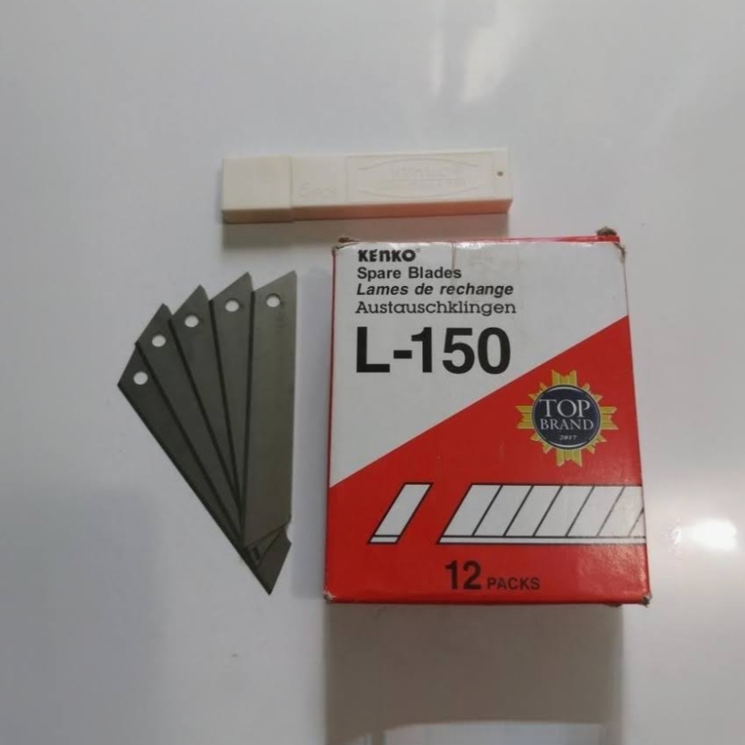 Mata Pisau Cutter Besar 