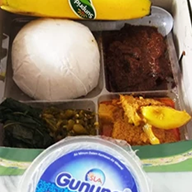 Paket Nasi Box Rendang Dan Buah