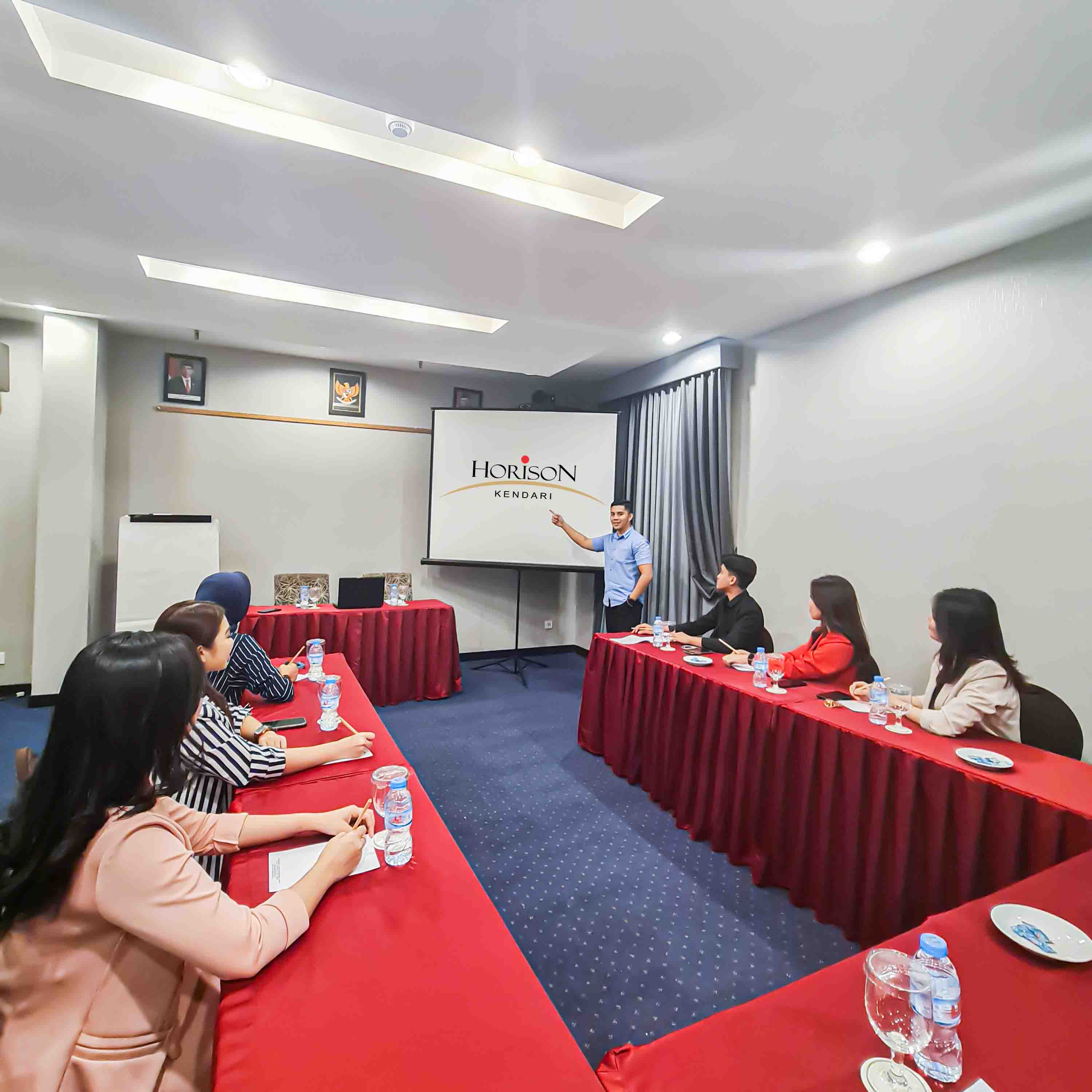 HOTEL HORISON KENDARI (HALFDAY MEETING)