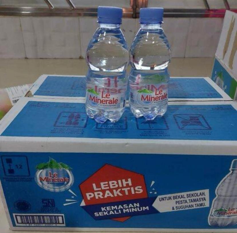 Le Minerale Botol Mini