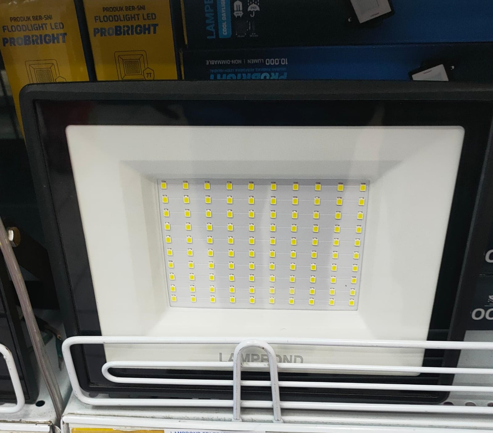 LAMPU SOROT 50WATT