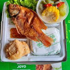Nasi kotak Ikan Goreng Special Abiran
