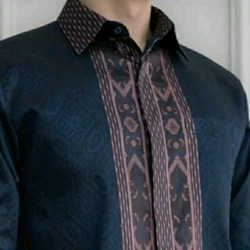 BAJU TENUN PRIA