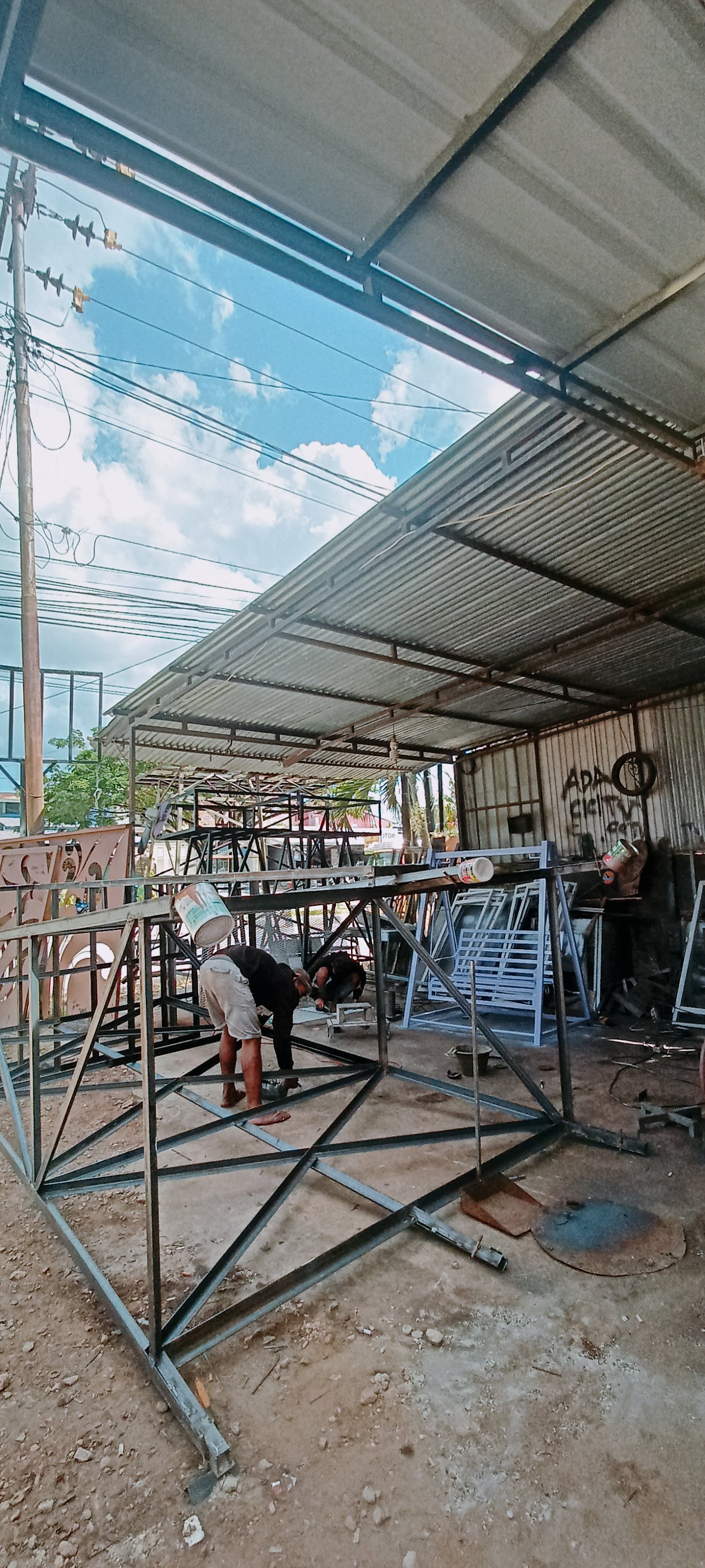 BENGKEL LAS MAJU JAYA